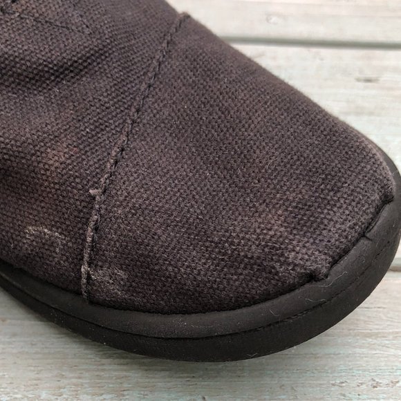Toms Black Canvas One for One Shoes - Picture 8 of 16